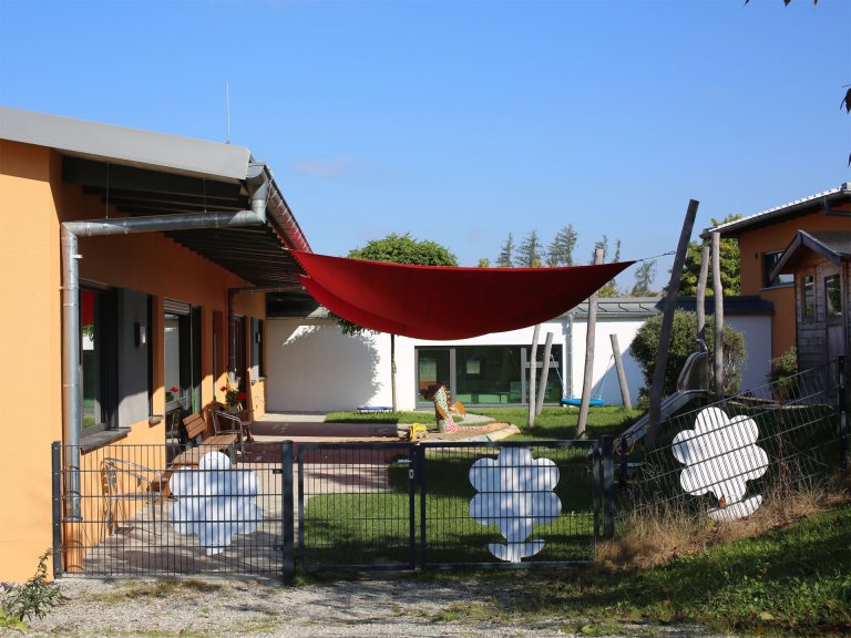 Grossansicht in neuem Fenster: Kinderhaus (009)