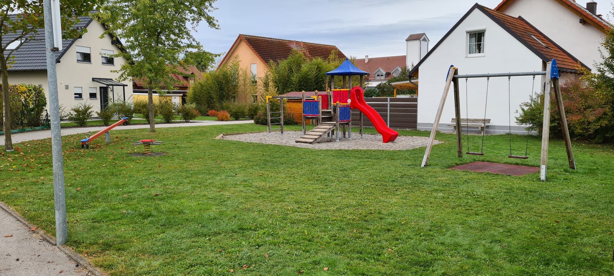 Grossansicht in neuem Fenster: Kinderspielplatz am Keltenbogen