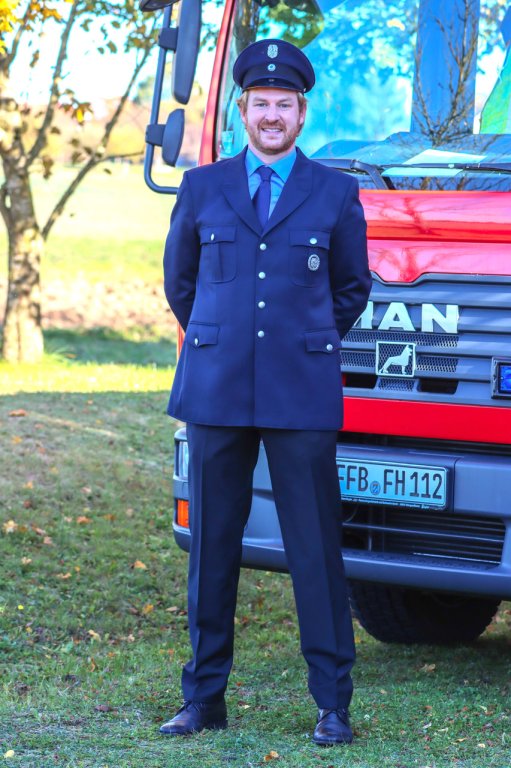 Grossansicht in neuem Fenster: Freiwillige Feuerwehr Hattenhofen - stellvertretender Kommandant Johannes Brauner